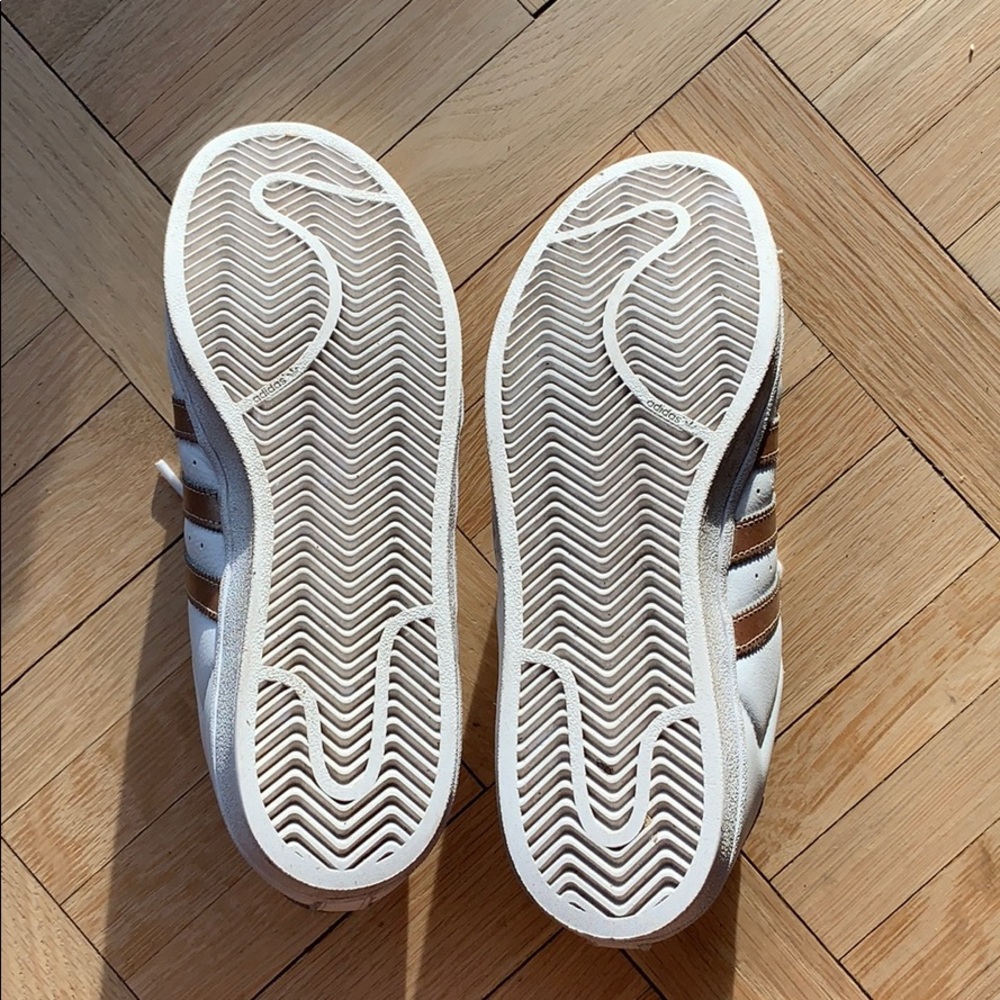 Adidas Superstar - Picture 3 of 5